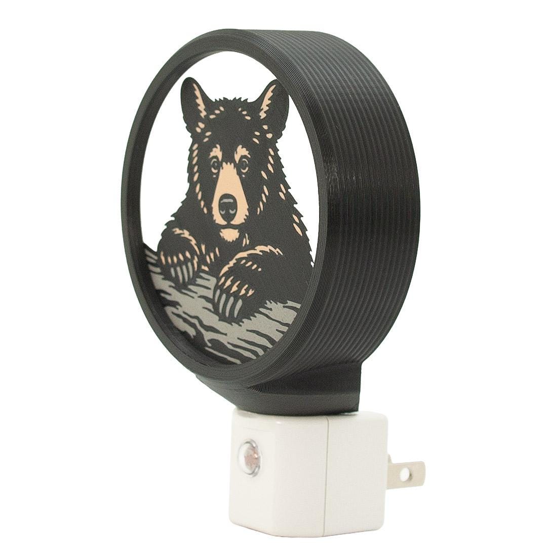Black Bear Night Light – Rustic Forest Wildlife LED Decor (Handmade).