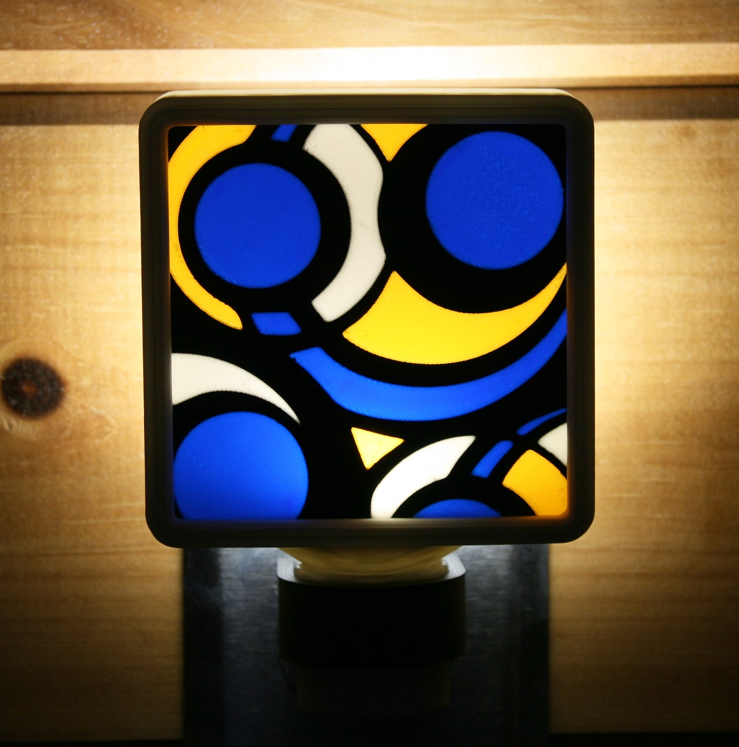 Decorative night light with geometric design 3d printed